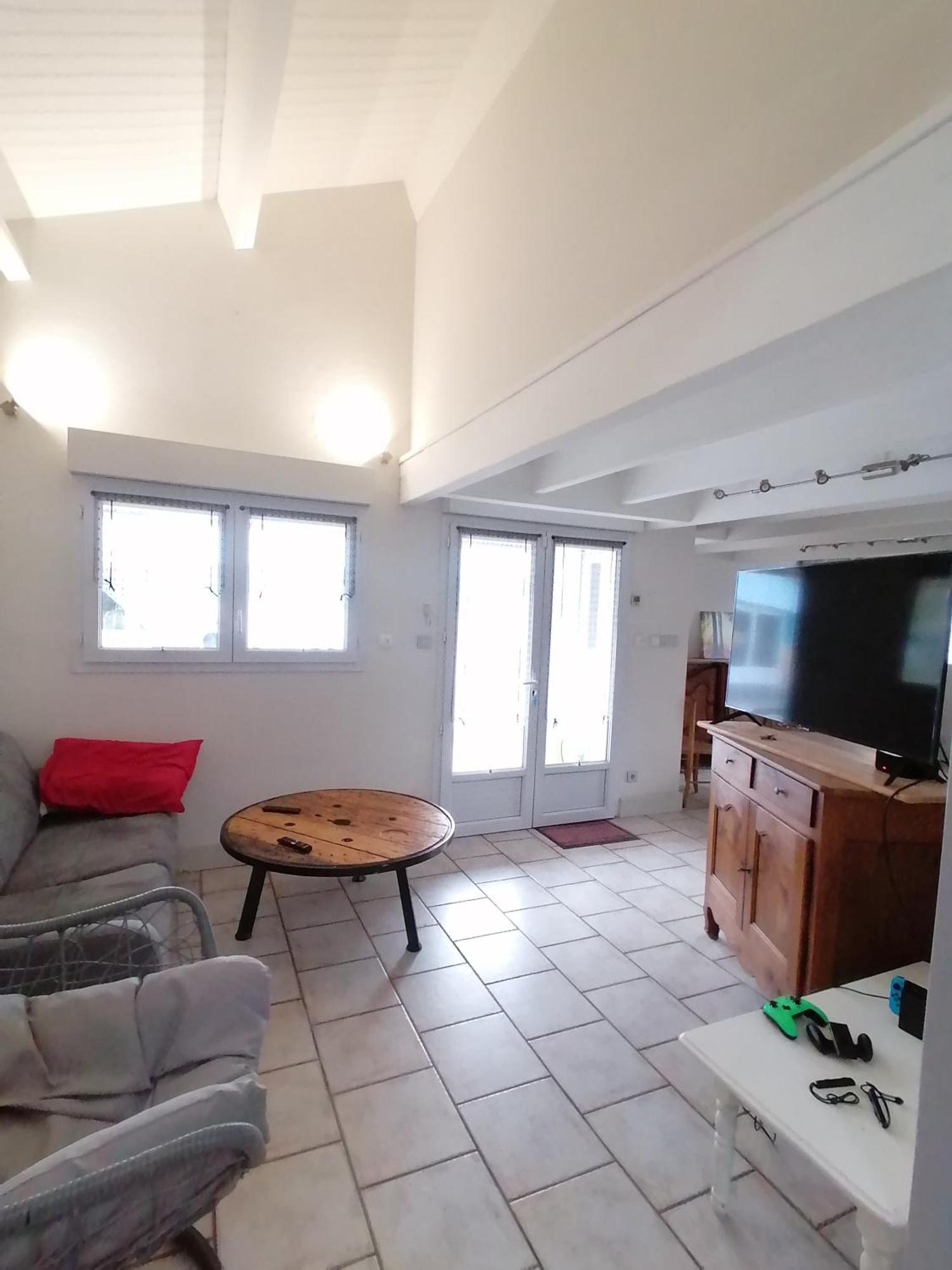 Maison Avec Piscine Et Jardin Proche Mer, La Rochelle ลาโรแชล ภายนอก รูปภาพ